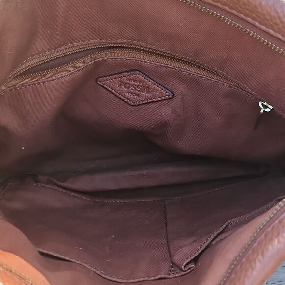 Fossil Brown Pebbled Leather Crossbody Bag - Picture 5 of 13